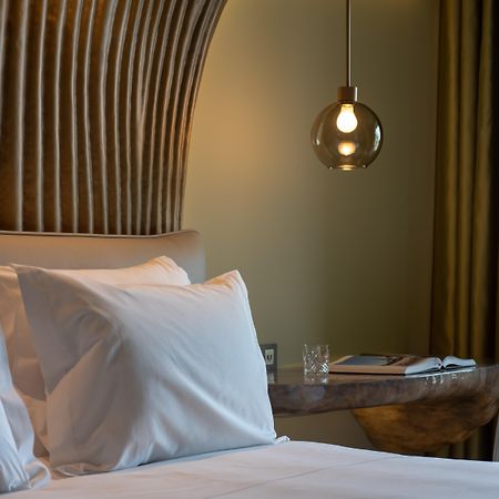 Vila Foz Hotel & Spa - Member Of Design Hotels Порто Екстериор снимка A room at the hotel