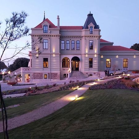 Vila Foz Hotel & Spa - Member Of Design Hotels Порто Екстериор снимка The main building of the university
