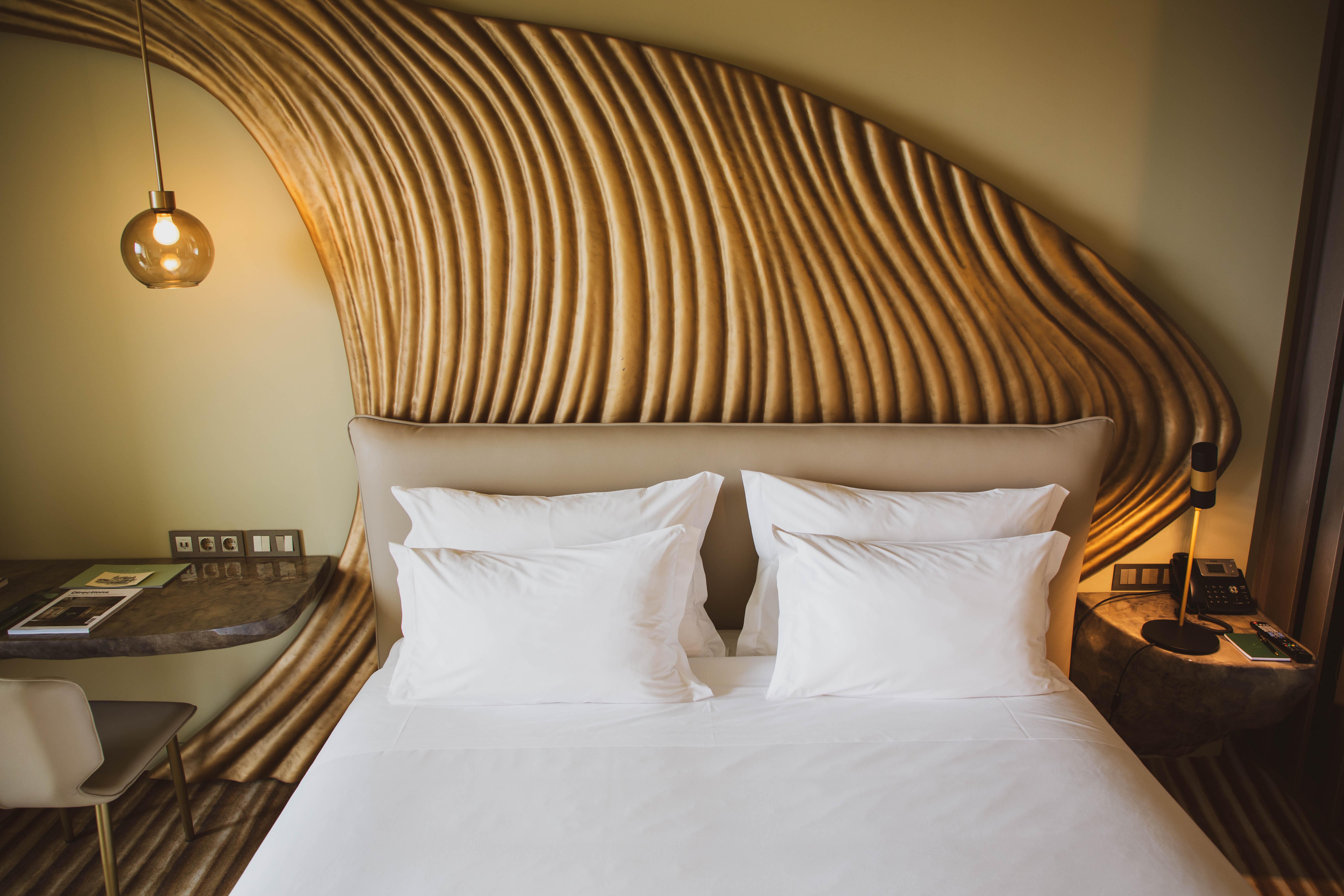 Vila Foz Hotel & Spa - Member Of Design Hotels Порто Екстериор снимка A bedroom at the hotel