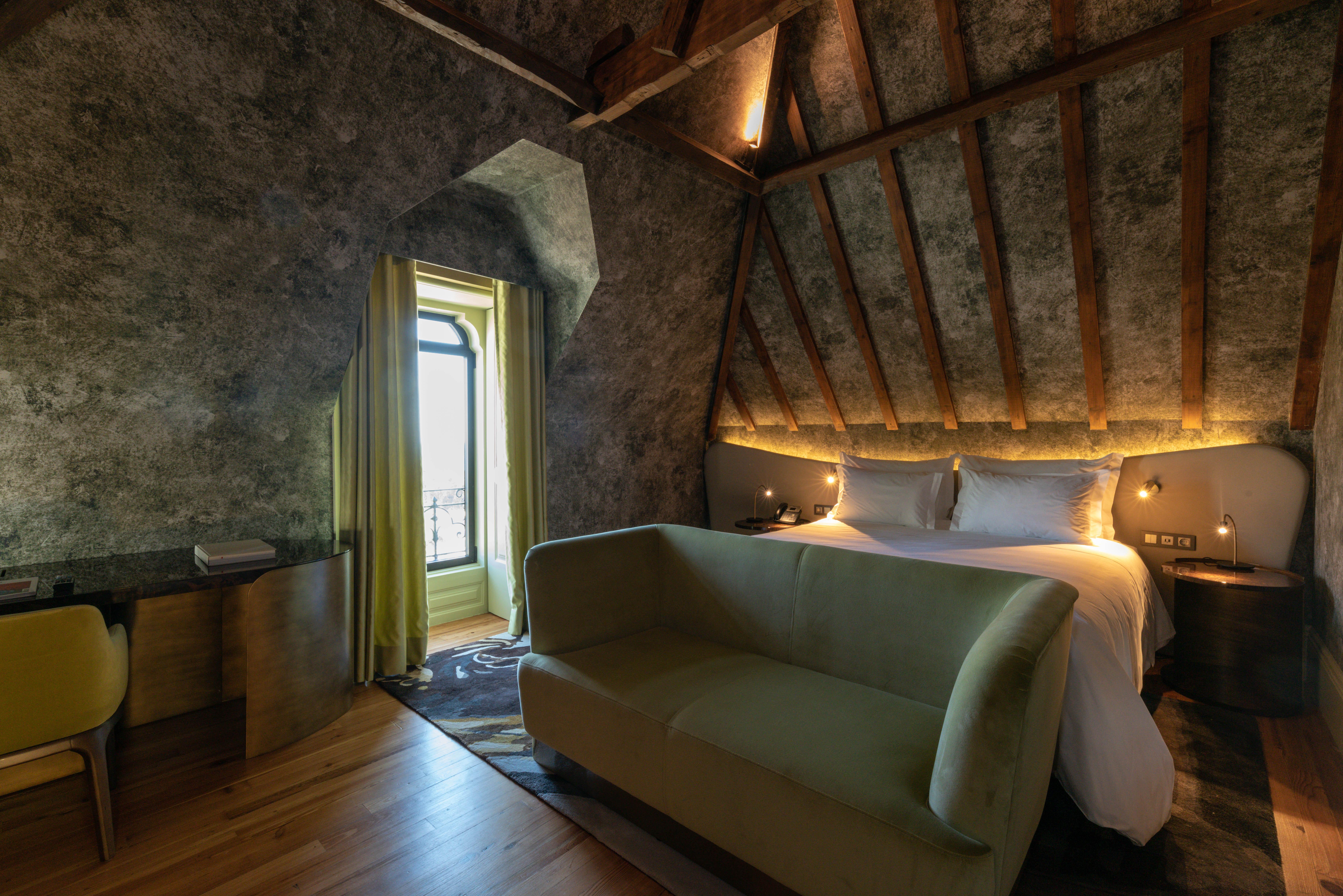 Vila Foz Hotel & Spa - Member Of Design Hotels Порто Екстериор снимка The 17th-century attic suite