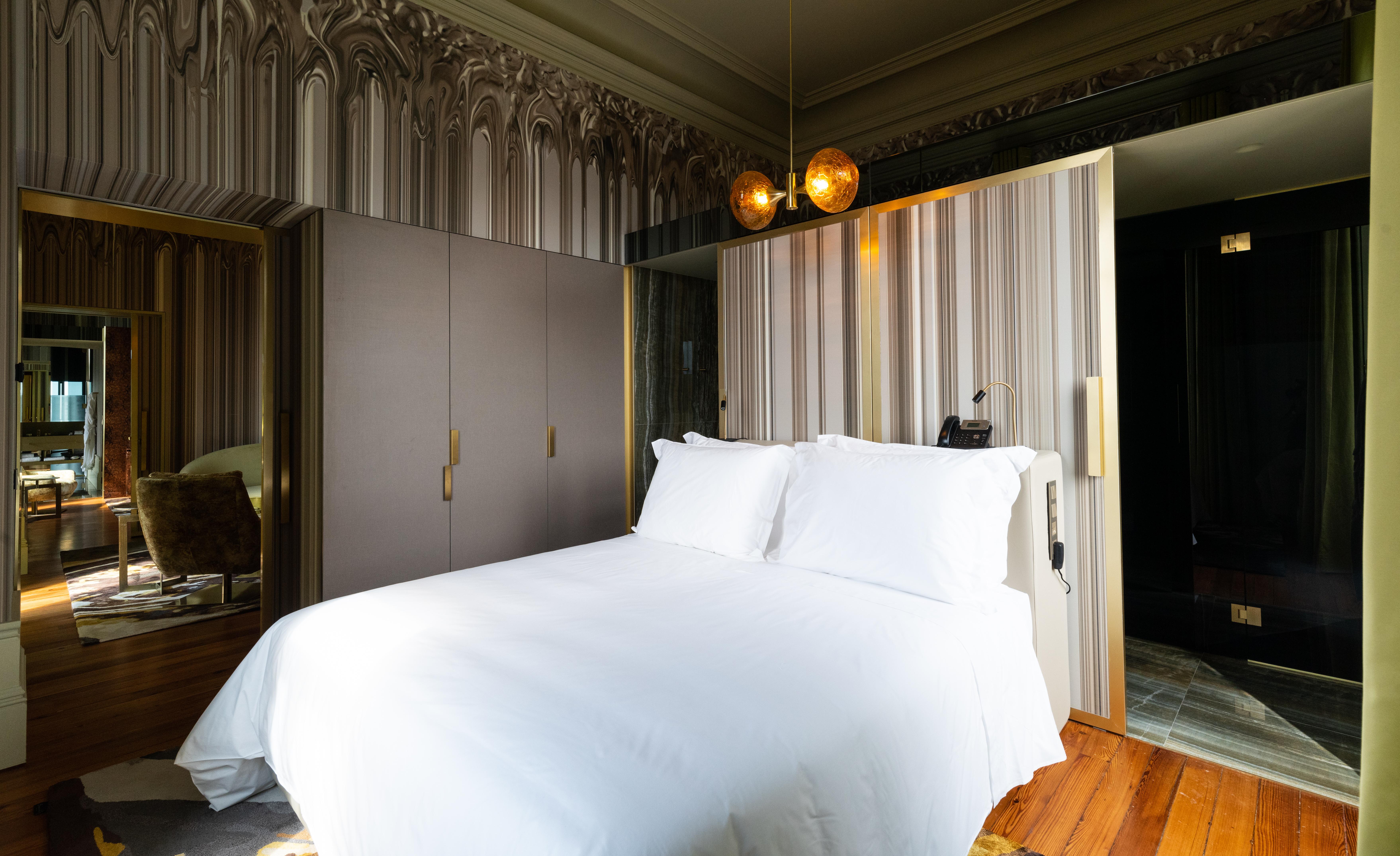 Vila Foz Hotel & Spa - Member Of Design Hotels Порто Екстериор снимка A bedroom at the hotel