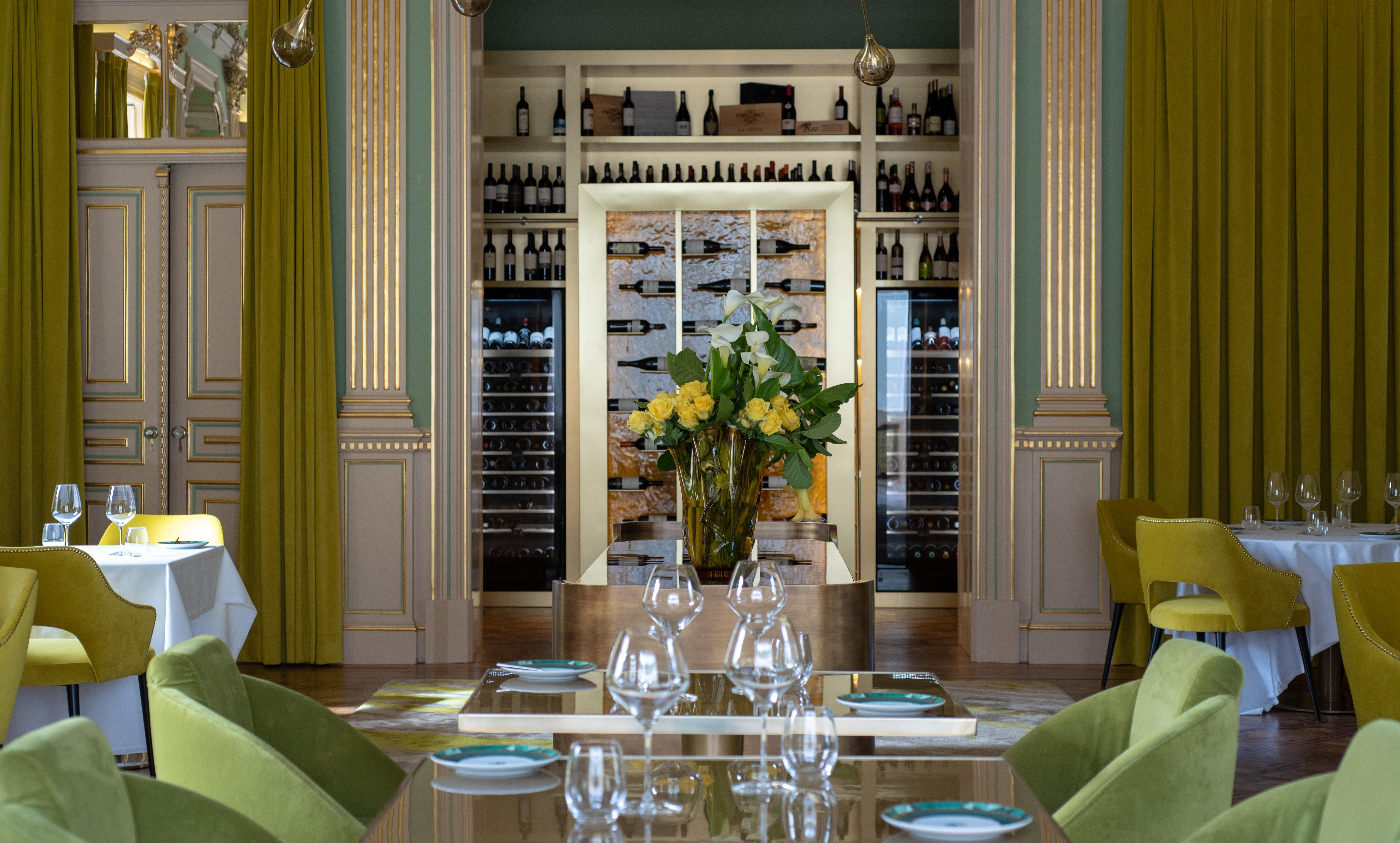 Vila Foz Hotel & Spa - Member Of Design Hotels Порто Екстериор снимка Restaurant "La Table d'Or"